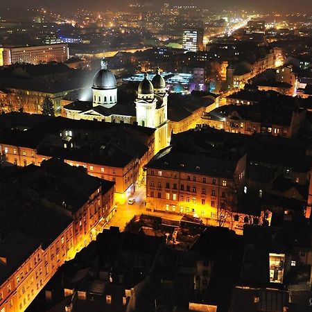Best Location! Rynok Square, Opera. Lviv Exterior photo
